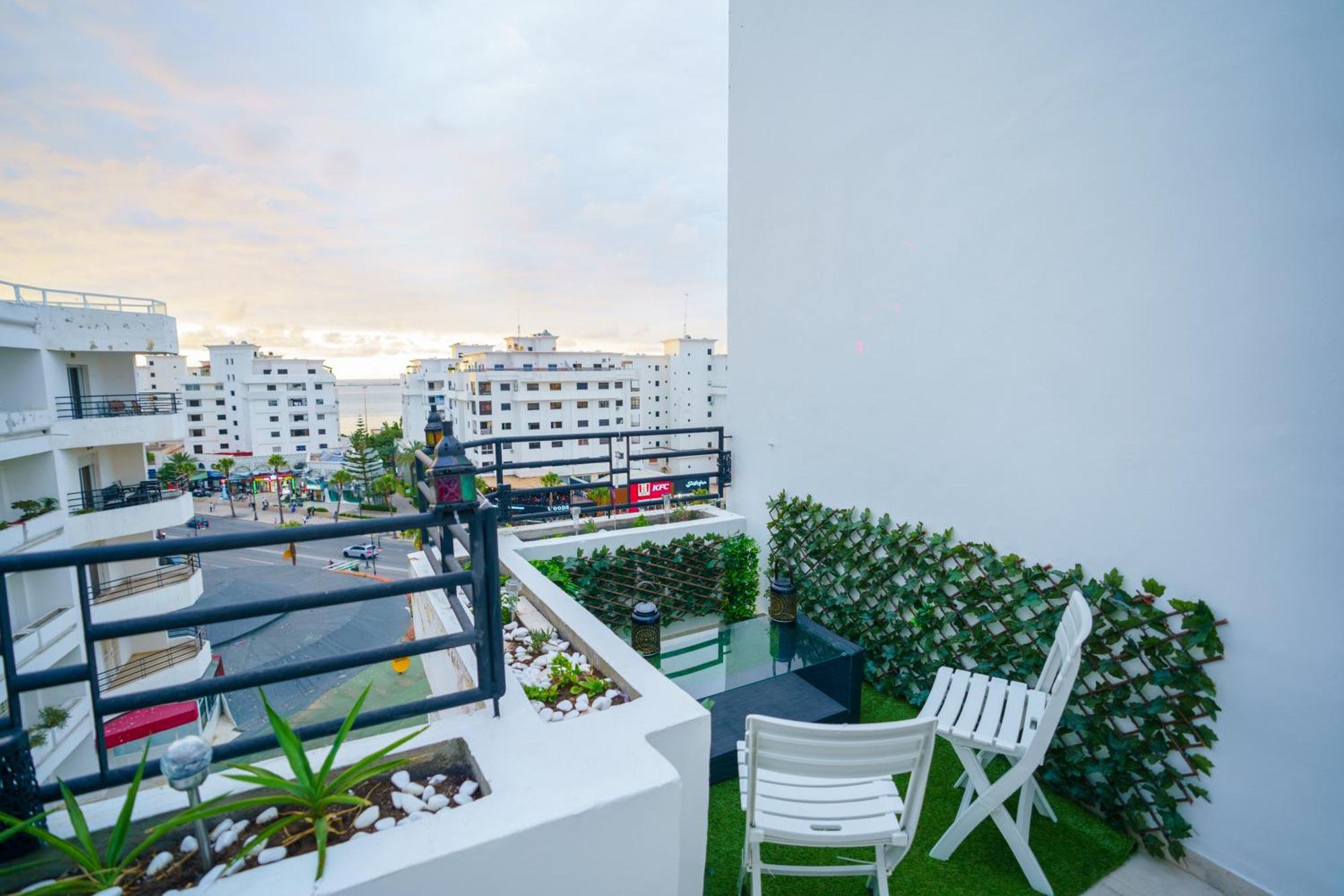 Bright Apartment With Sea View, Few Steps Away From The Tgv Tanger Exteriér fotografie